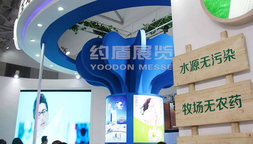 國(guó)外展臺(tái)設(shè)計(jì)