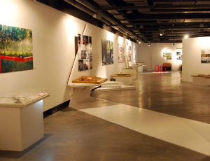 迪拜展臺(tái)設(shè)計(jì)怎樣做才能吸引客戶目光呢？